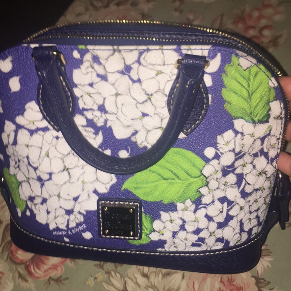 Mini satchel with no strap